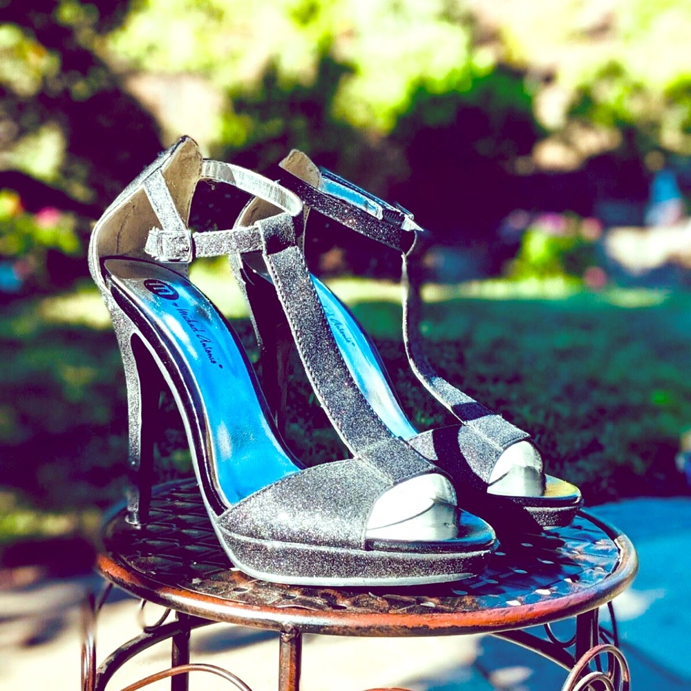 Michael Antonio Heels